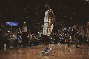 詹姆斯记者爆料视频播放,揭秘篮球巨星背后的故事